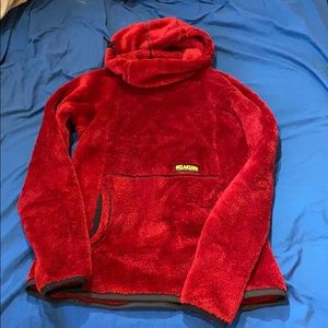 Melanzana fuzzy pull over